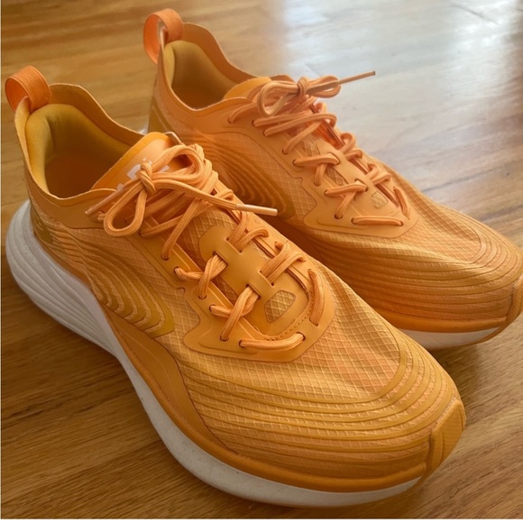 APL Streamline Sneakers Women’s Running Shoes Size 8 Mango & White - Picture 2 of 5